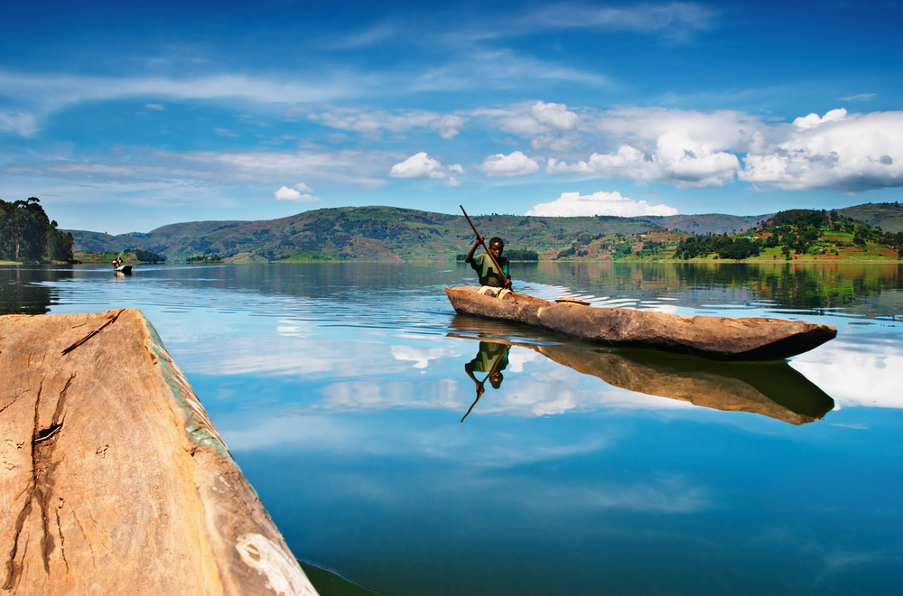 What Scenic Spots Should You Not Miss at Lake Bunyonyi? - MANDRILL AFRICAN SAFARIS
